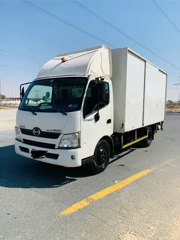 Hino 700 2019